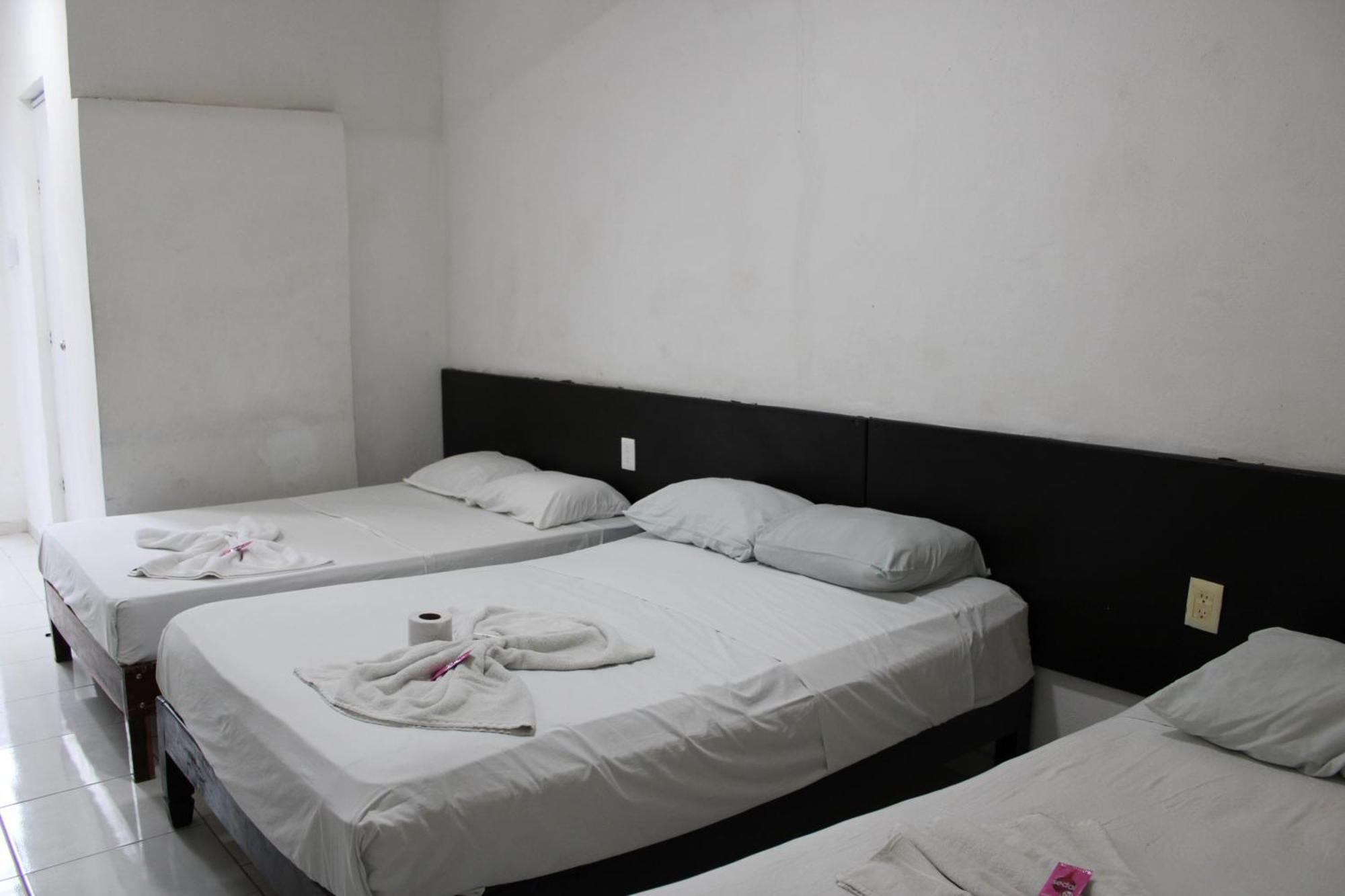 Oyo Hotel Colibri Chetumal Esterno foto