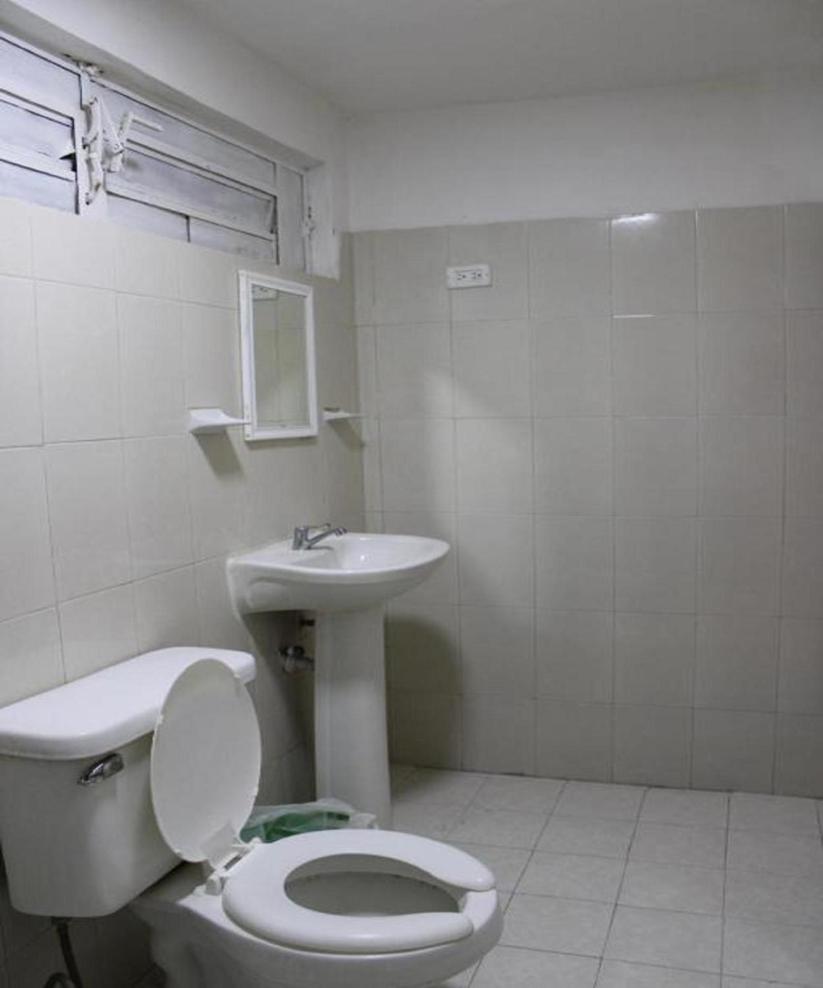 Oyo Hotel Colibri Chetumal Esterno foto
