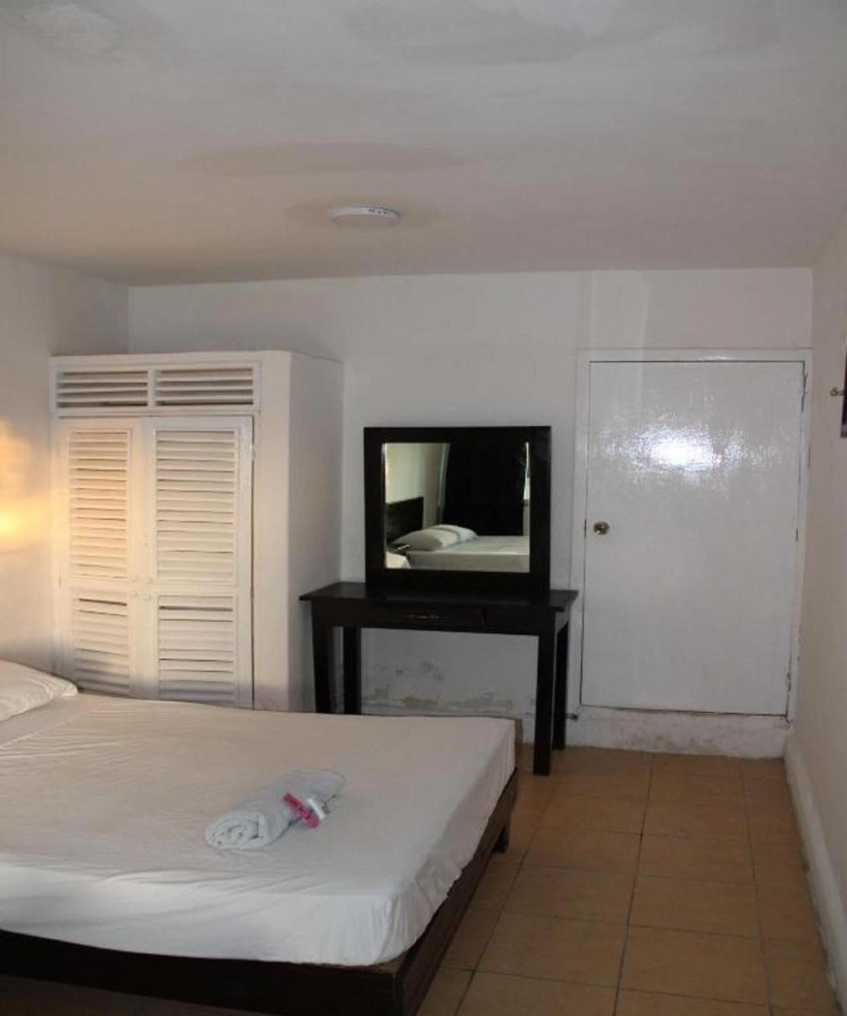 Oyo Hotel Colibri Chetumal Esterno foto